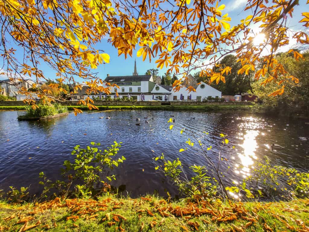 Mosset Pond